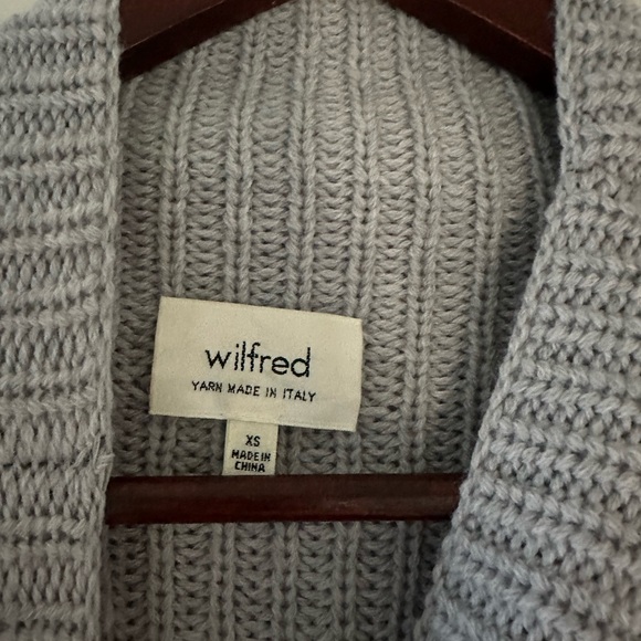Wilfred Montpellier Aritzia sweater - Picture 4 of 6